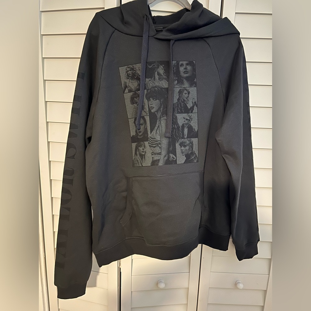 TAYLOR SWIFT ERAS TOUR - SWEATSHIRT
